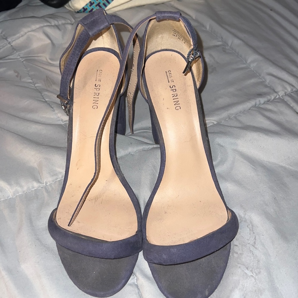 BLOCK HEELS